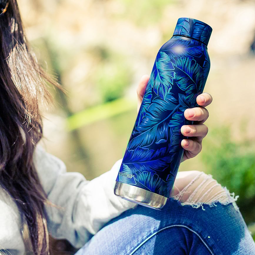 Botella térmica Quokka Solid, 630 ml, estampado serpiente