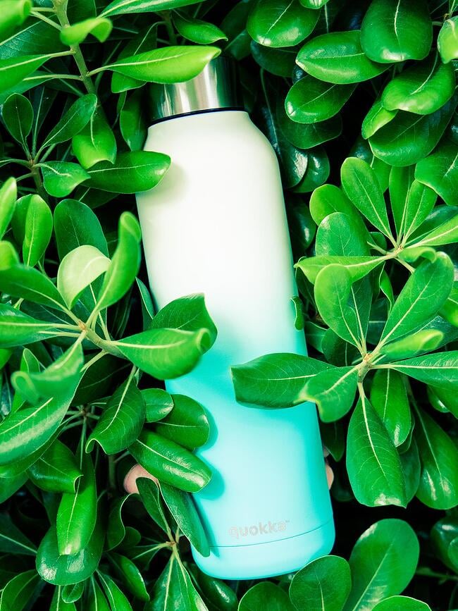 Botella térmica Quokka Solid, 630 ml, blanca