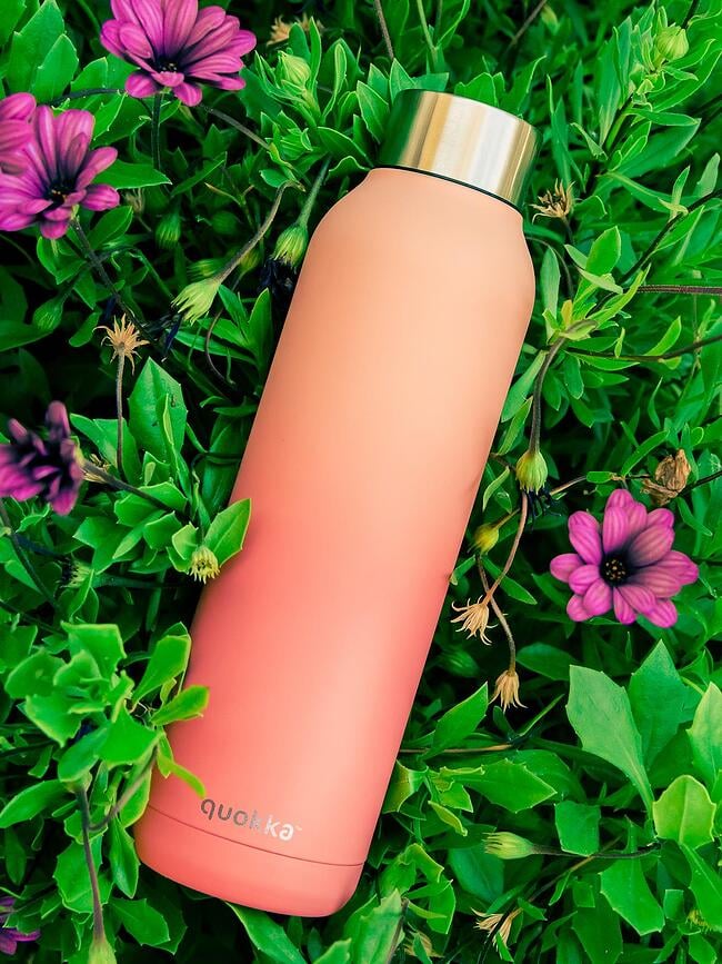 Botella térmica Quokka Solid, 630 ml, blanca