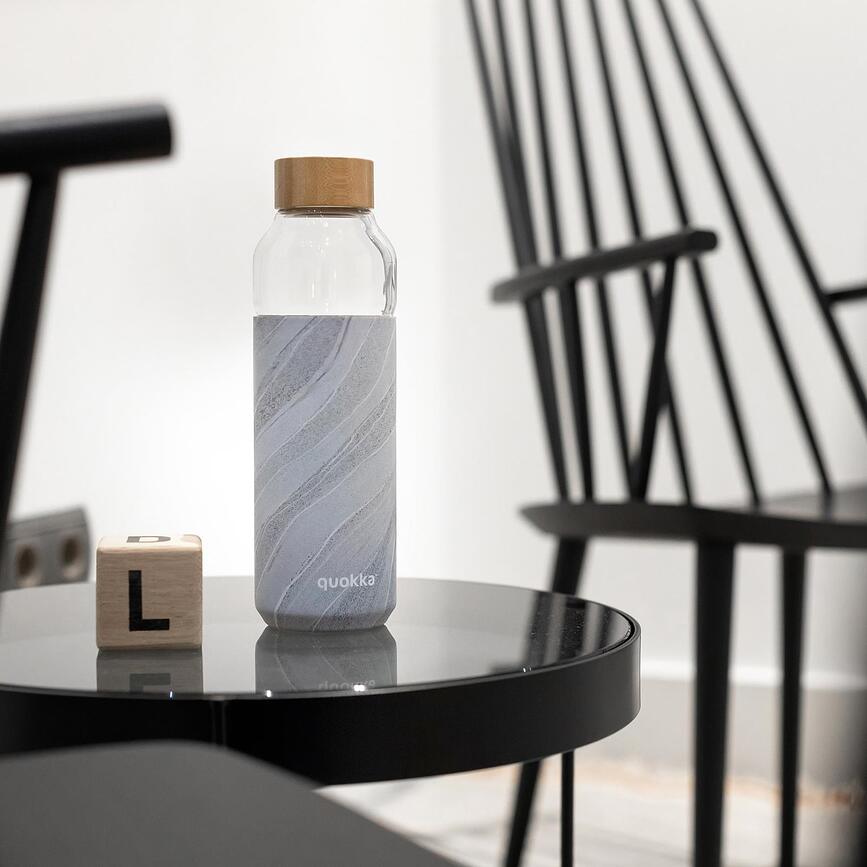 Quokka Flow Steklenica za vodo, 660 ml, neonsko zelena, steklena