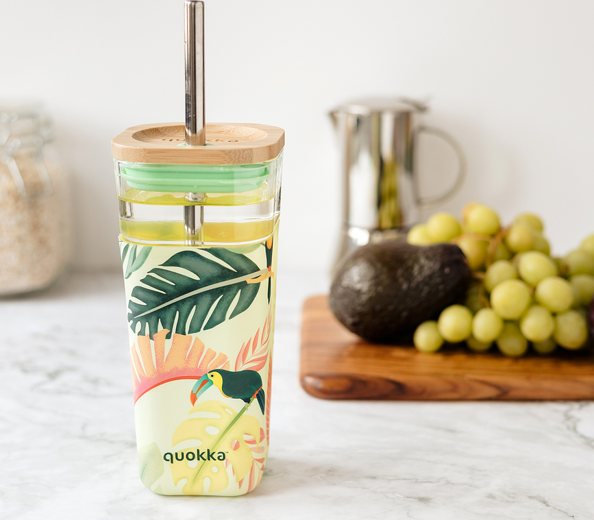 Quokka Liquid Cube Kozarec s slamico Oranges, 540 ml, steklen