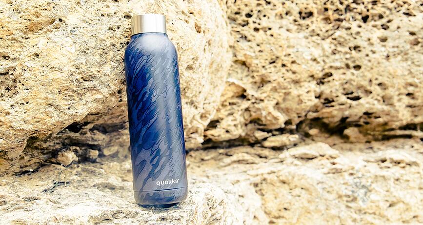 Quokka Solid Bouteille Isotherme 630 ml, motif serpent