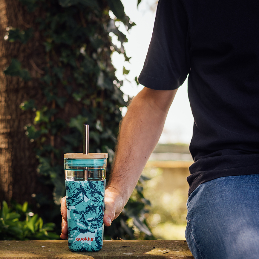 Vaso de cristal Quokka Liquid Cube, 540 ml, con pajita, diseño Naranjas