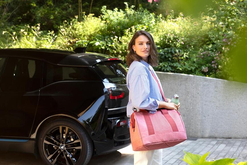 Allrounder Torba M crna