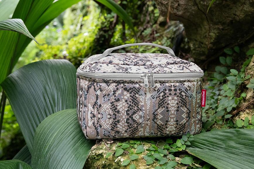 Beautycase Νεσεσέρ, με λευκά πουά