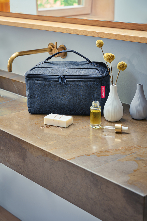 Beautycase Νεσεσέρ, με λευκά πουά