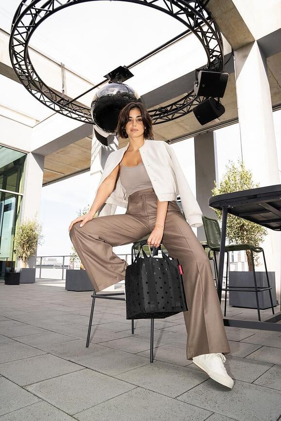 Bolsa Porta Botellas Reisenthel, negra, de lunares