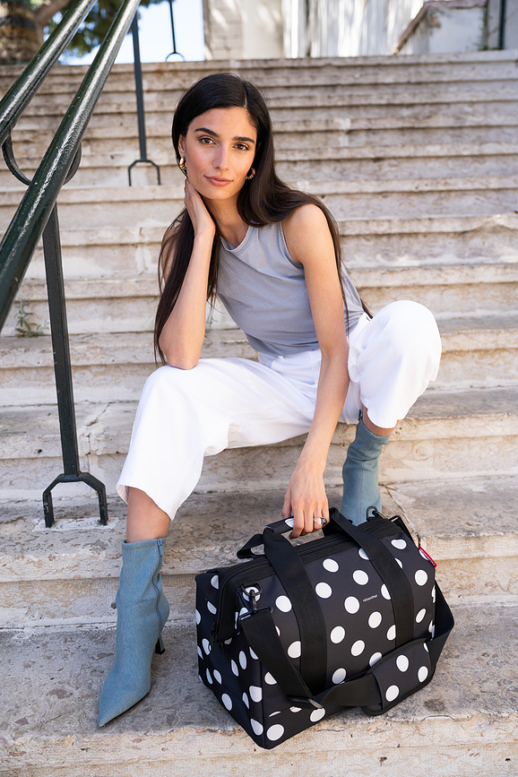 Bolsa Allrounder, talla M, negra