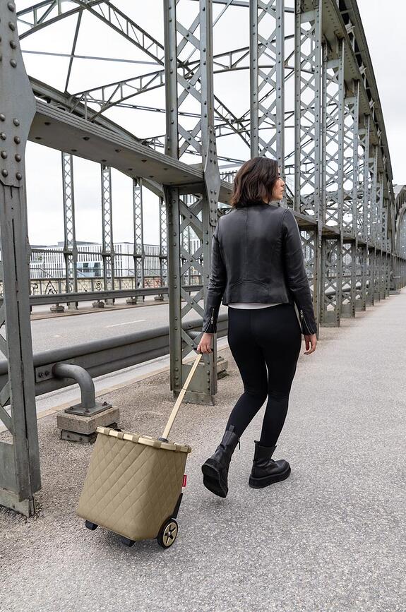 Carrycruiser Košara na kolesih, prešita, mornarsko modra