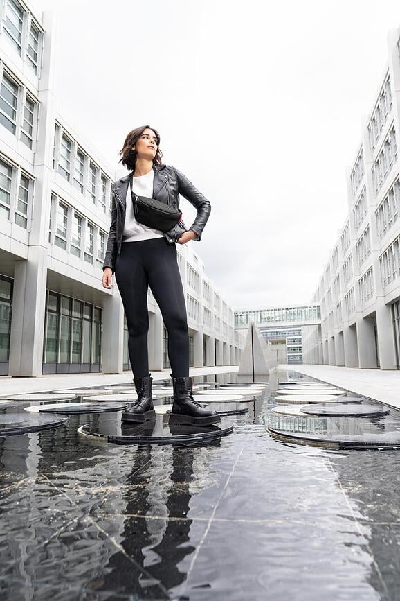 Extralite Torbica mrežasta crna