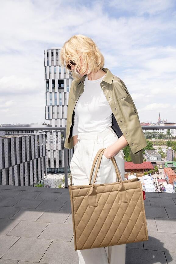 Daily Shopper ΤΣΑΝΤΑ Shopper, καπιτονέ, μαύρη