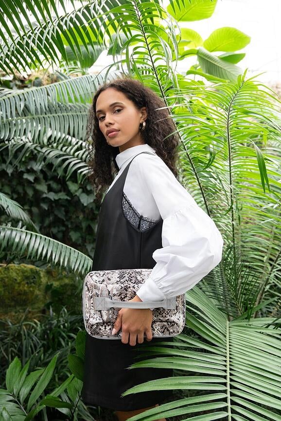 Neceser Beautycase, de lunares blancos