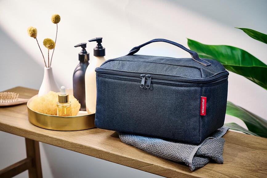 Neceser Beautycase, de lunares blancos