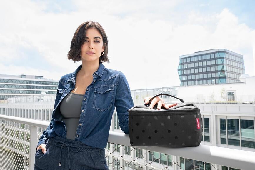 Neceser Beautycase, de lunares blancos