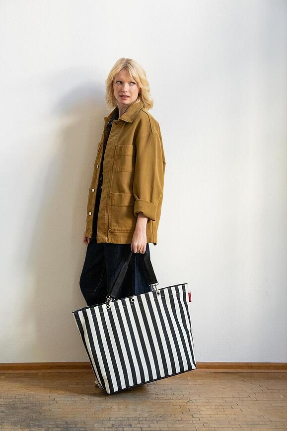 Pirkinių krepšys Shopper dryžuotas XL, juodai-baltas, perdirbtas