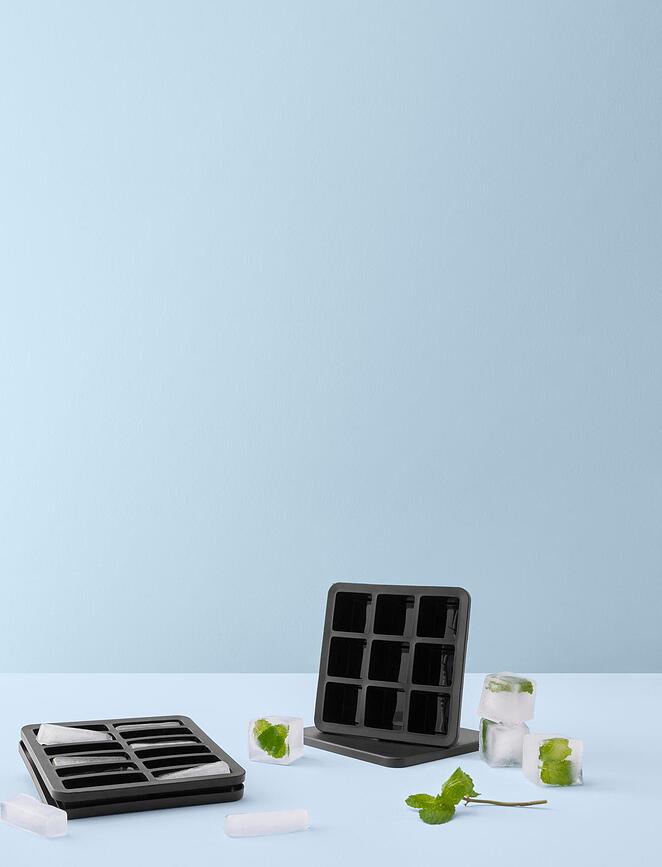 Freeze-It Παγοθήκη για τετράγωνα παγάκια, μαύρη