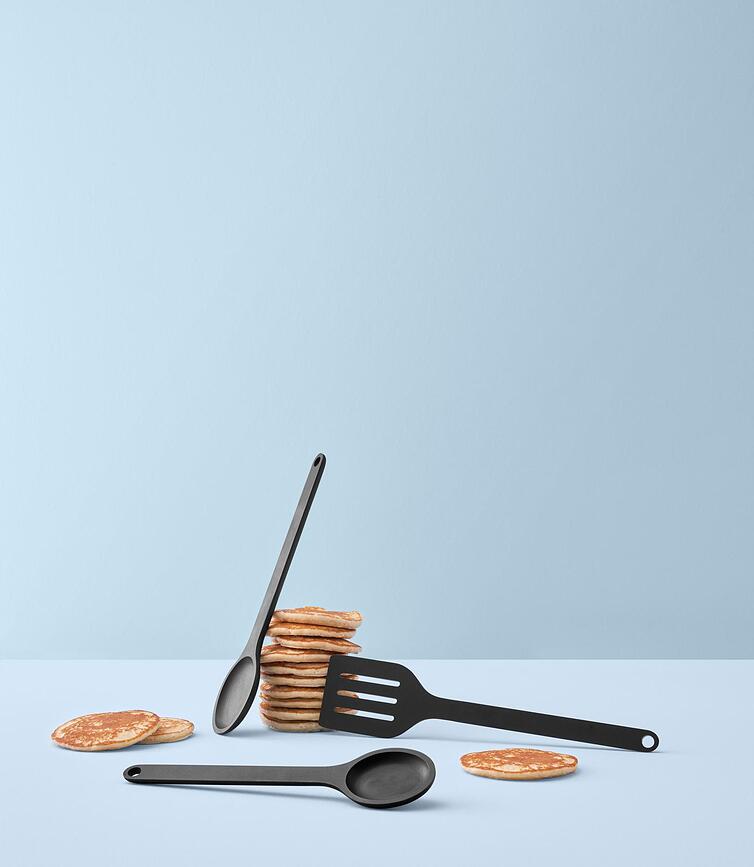 Stir-it Lopatica 32 cm crna