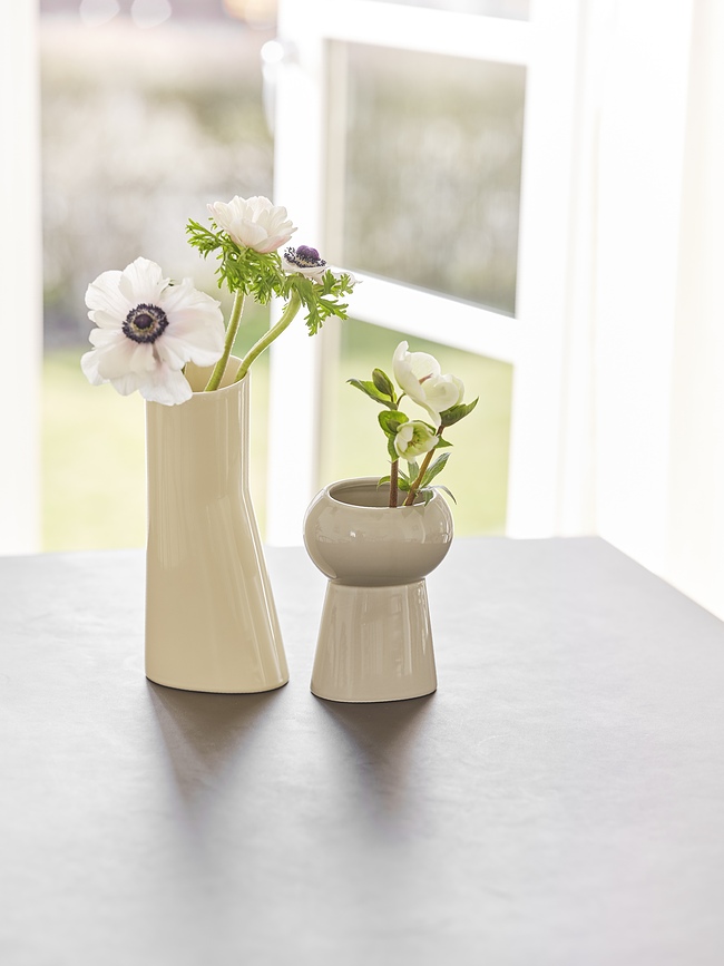 Oval No.67 Vase, vanille