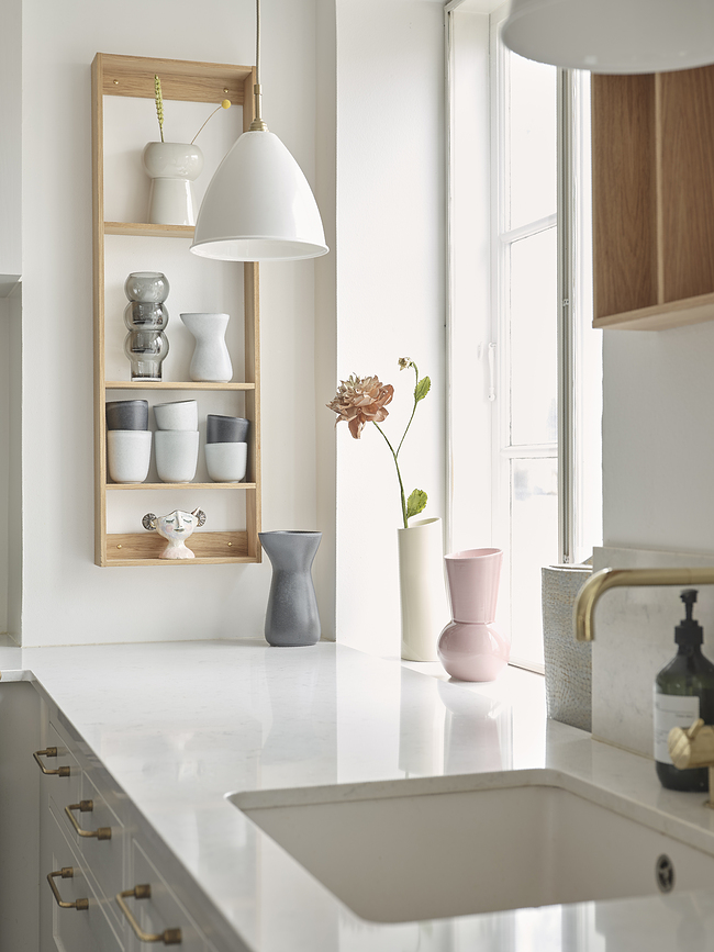 Oval No.67 Vaza vanilija