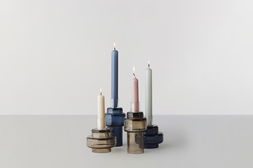 Ro Collection No.55 Bougeoir, indigo, en verre