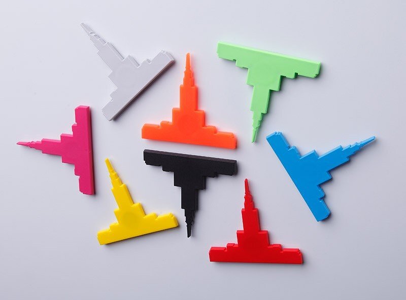 Palača Magnet, črn