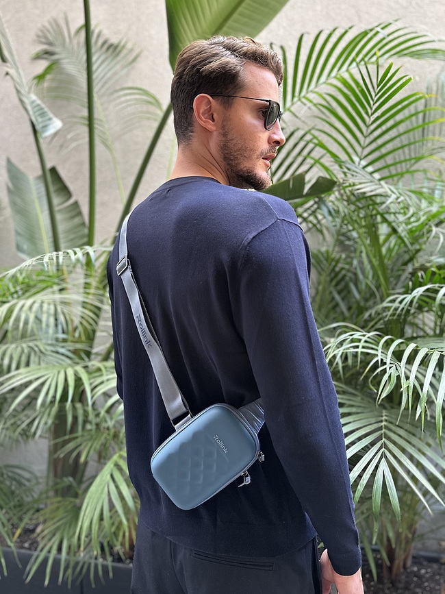 Go Mini Bag Moška torbica, siva