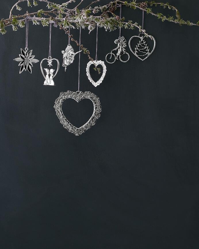 Karen Blixen Ukras božićni srce s cvijećem 11,5 cm srebrni