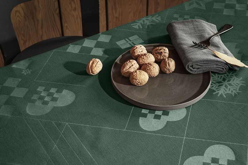 Natale Damask Stolnjak 150 x 320 cm zelen