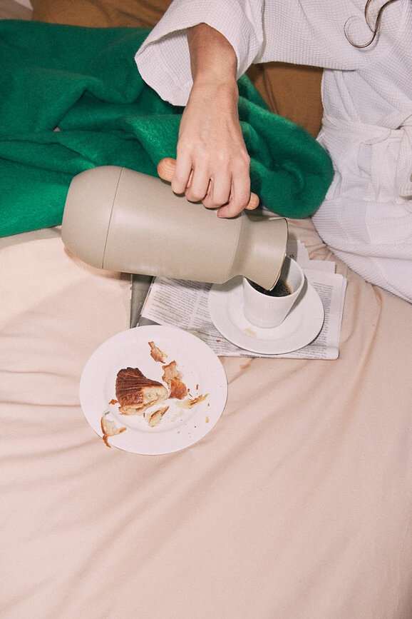 Thermos Stay allongé 1 l, noir