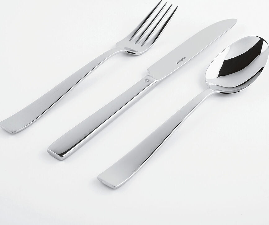 Flat Ménagère, Service 30 pièces