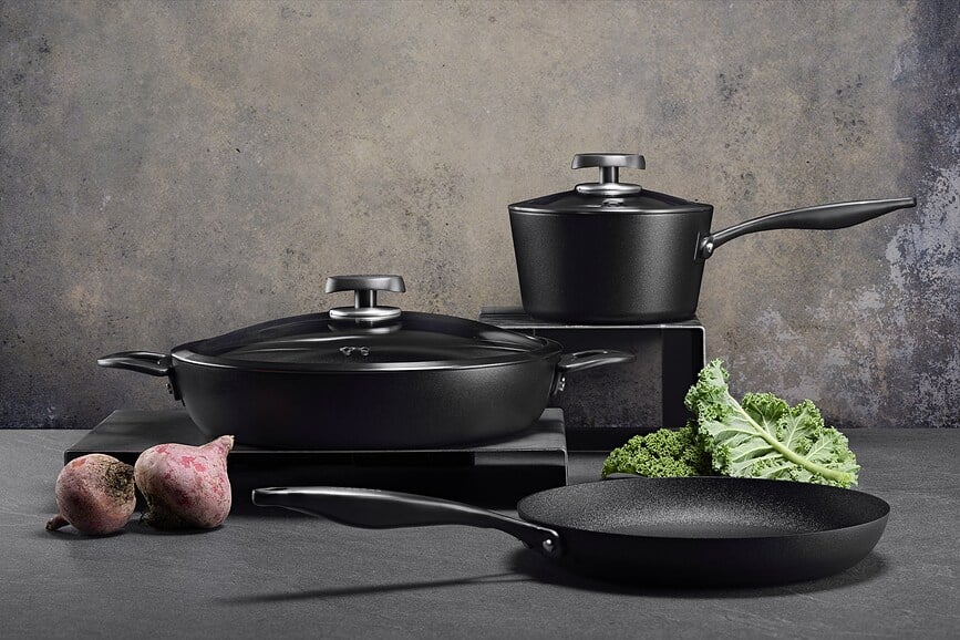 Cazo Scanpan Pro SB+, con revestimiento Stratanium Plus, 2,5 L