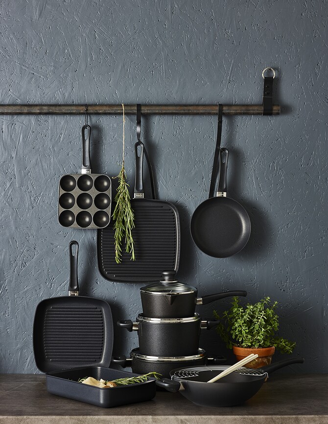 Classic Ponev, 24 cm