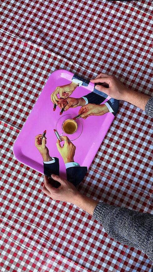 Bandeja Seletti Wears Toiletpaper Shit