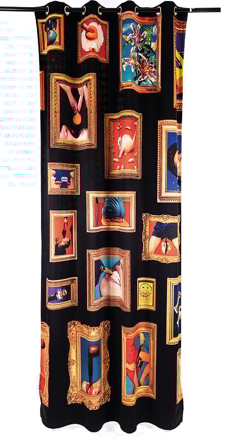 Cortina Toiletpaper Frames, para salón, lado derecho