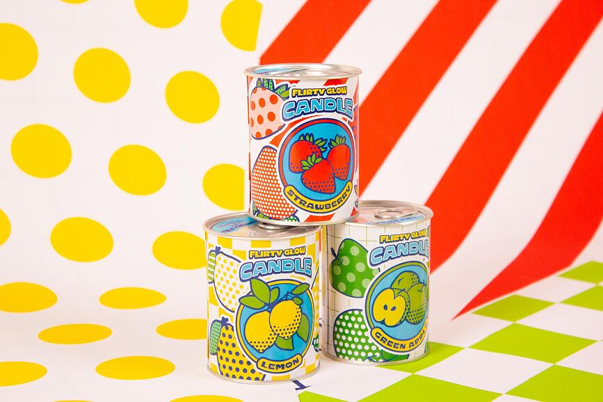 Flirty Glow Dišeča sveča, zeleno jabolko