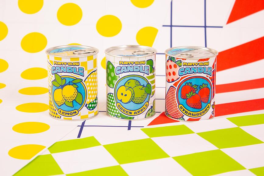 Flirty Glow Svijeća mirisna jagoda