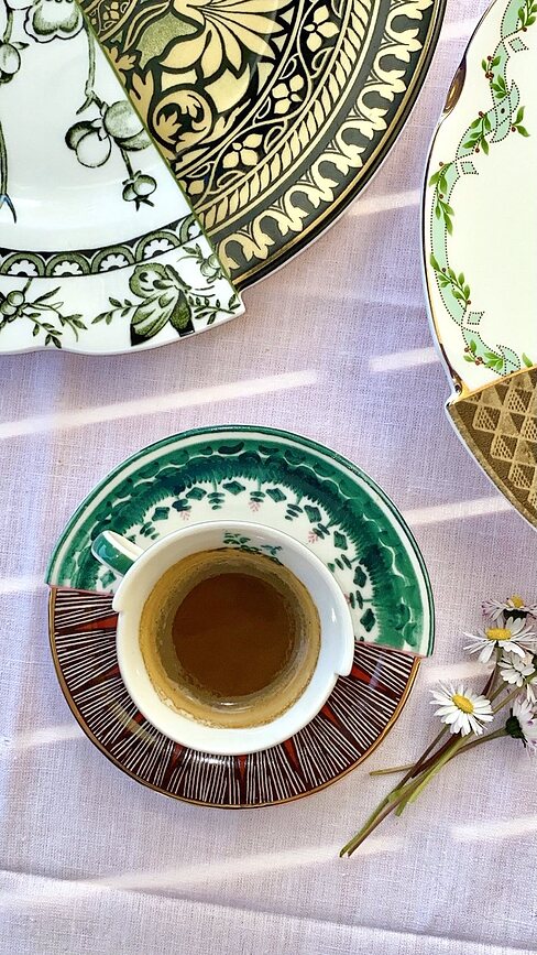 Hybrid New Era Djenne Skodelica za kavo s krožnikom