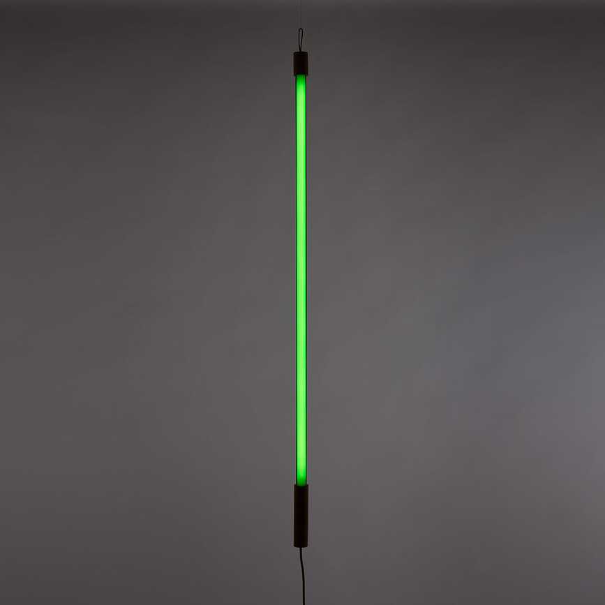 Led Linea Lamp 134,5 cm punane