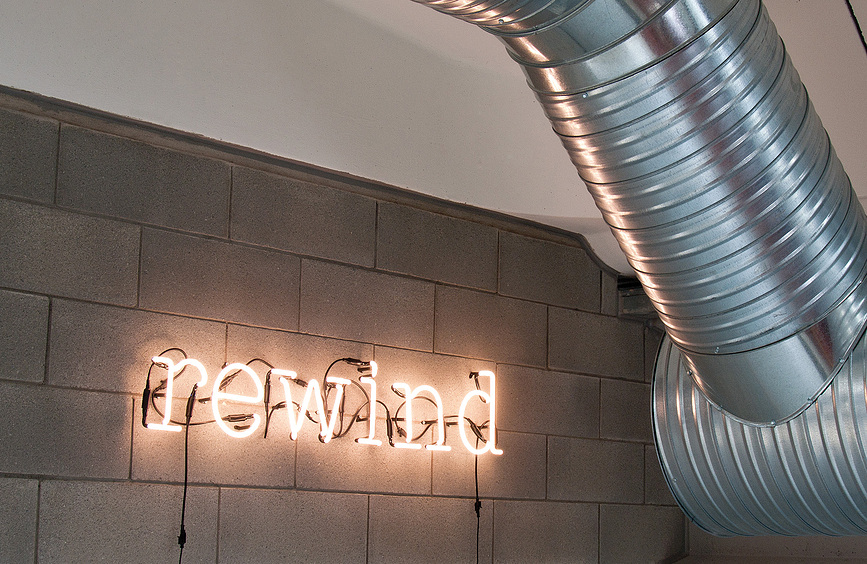 Letra de neón Art J