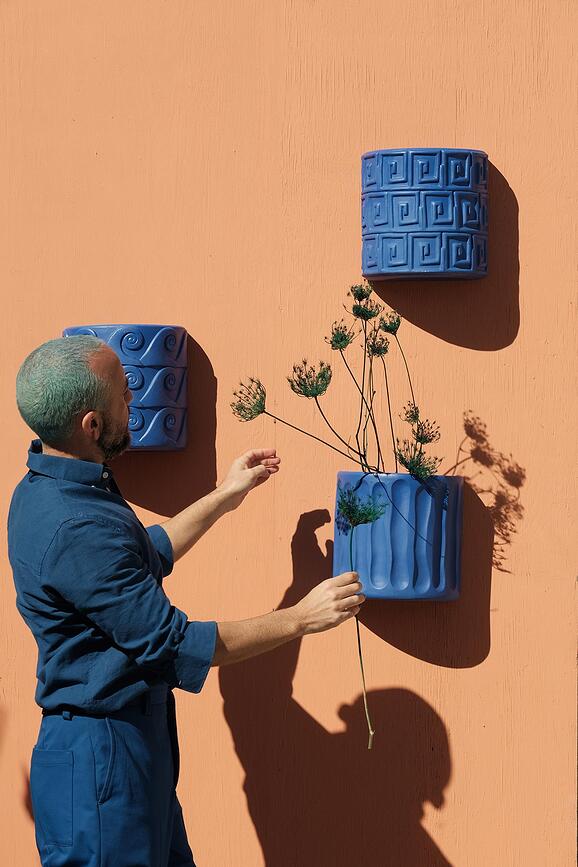 Maceta de terracota Magna Graecia Onde, para pared, azul