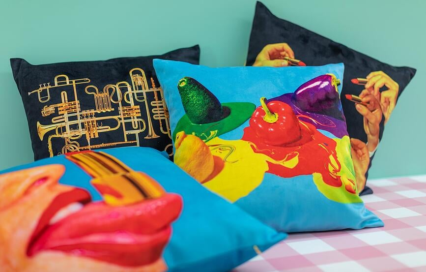 Seletti Wears Toiletpaper Coussin, motif Bowling