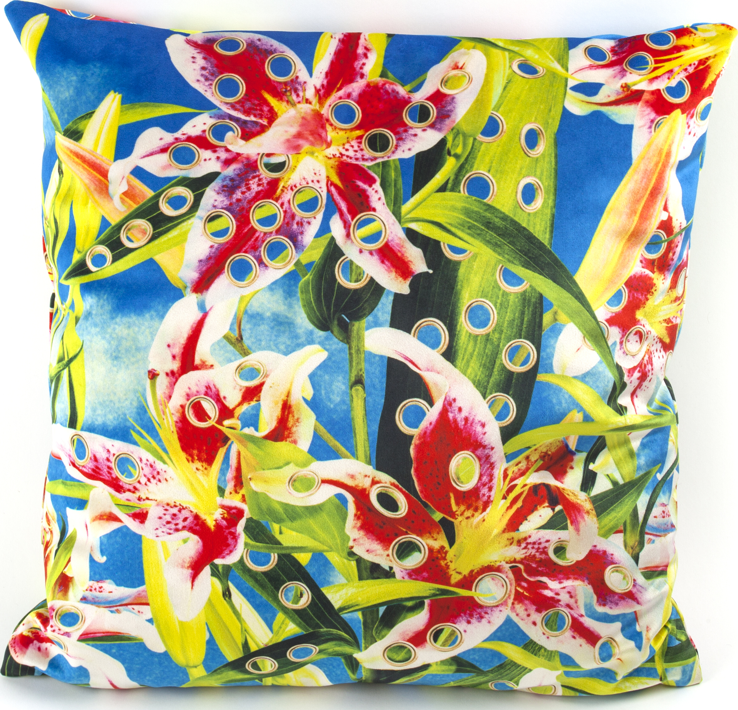 Seletti Wears Toiletpaper PE Flowers with Holes Kissen