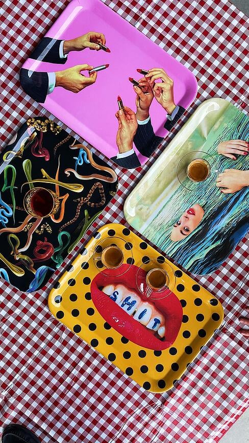 Seletti Wears Toiletpaper Plateau, motif Shit