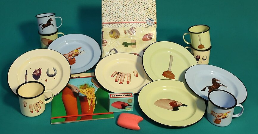 Taza esmaltada Seletti Wears Toiletpaper, diseño Caballo