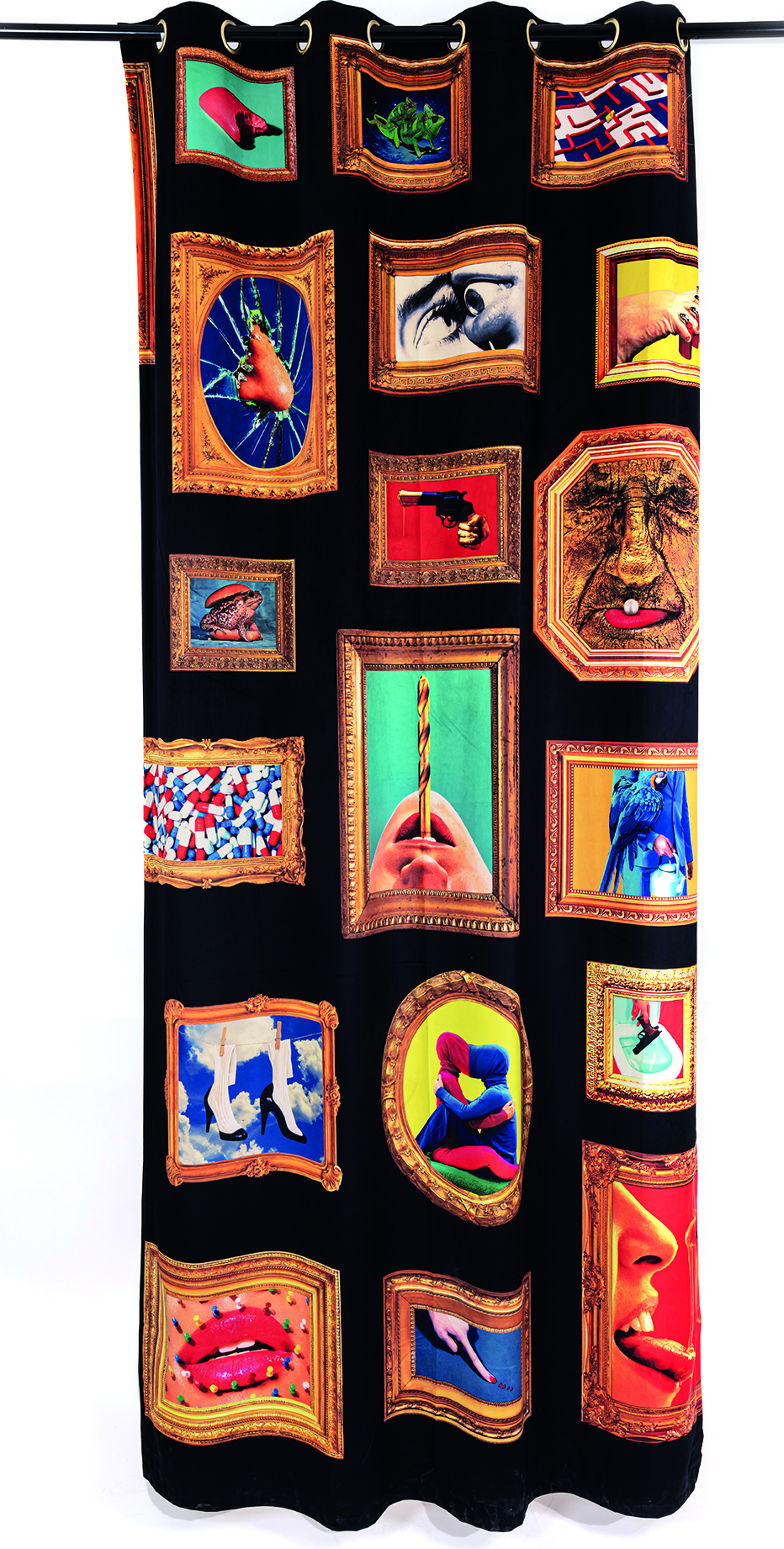 Toiletpaper Frames Wohnzimmervorhang links
