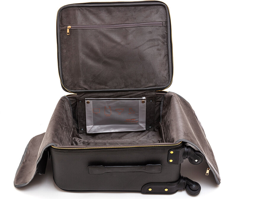 Toiletpaper Snakes Valise