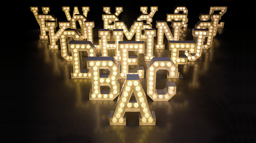 Vegaz Lettre lumineuse LED, modèle S