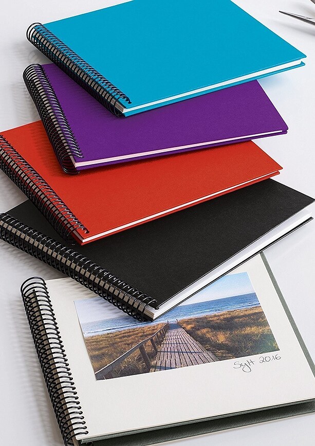 Uni Economy Album srednji plavi s bijelim listovima