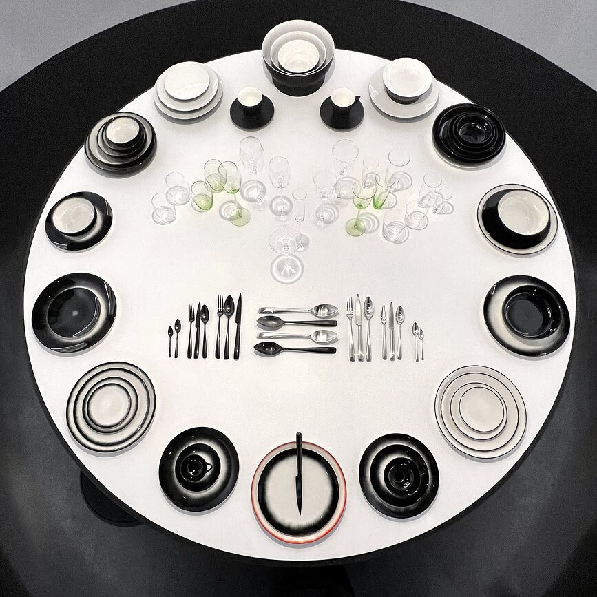 Dé D Assiettes Creuses 27 cm, noires et blanches, Lot de 2