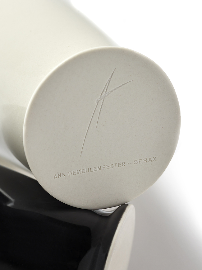 Dé D Κούπα, 340 ml, μαύρο-άσπρο